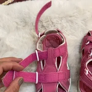 Timberland pink sandals hotsell